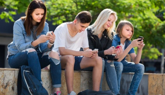 Материалы по фактчекингу и средствах родительского контроля