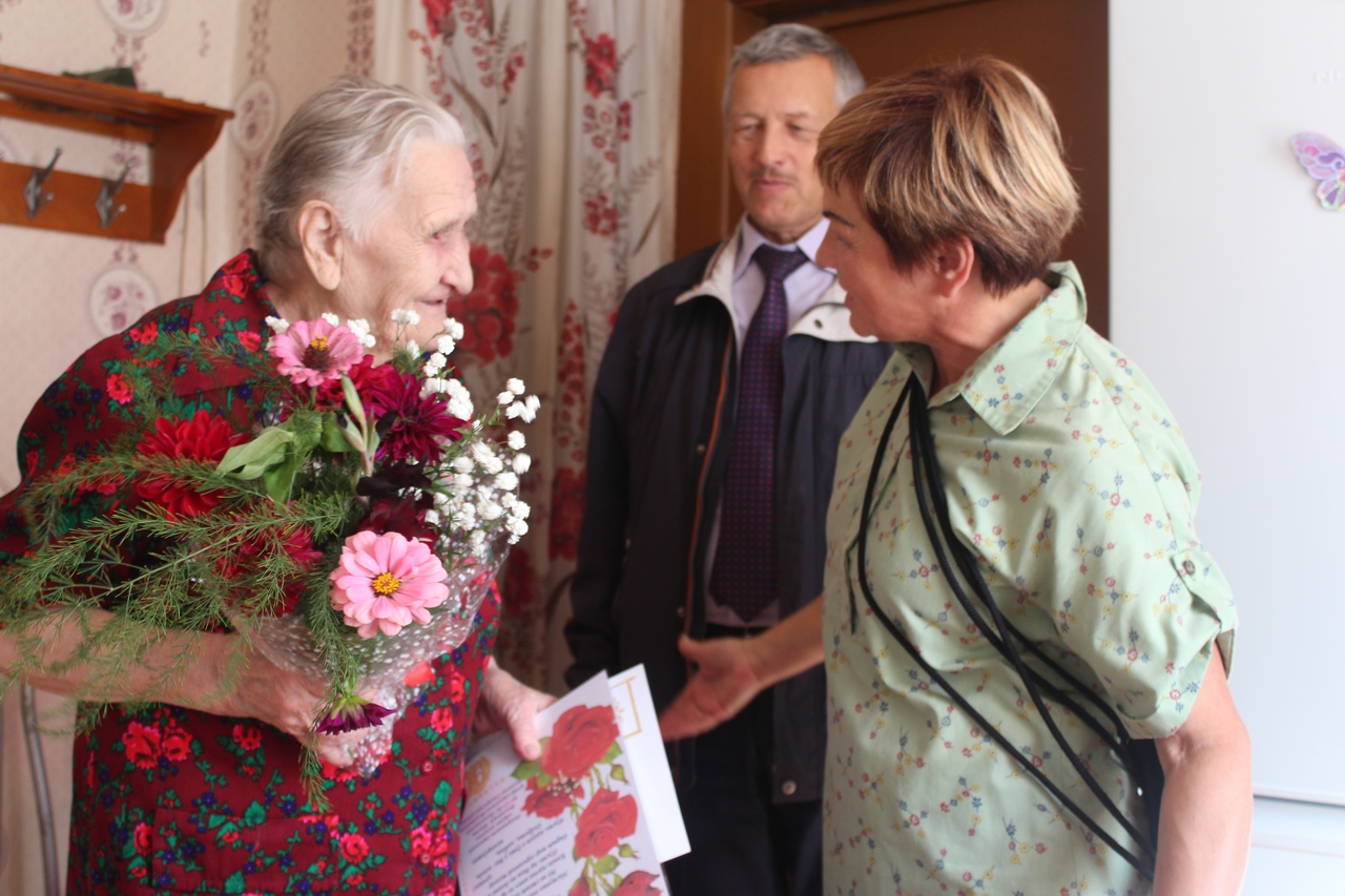 Почтенный возраст - 90 лет